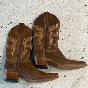 FRYE Leather Cowboy boots Size 8.5 Authentic
